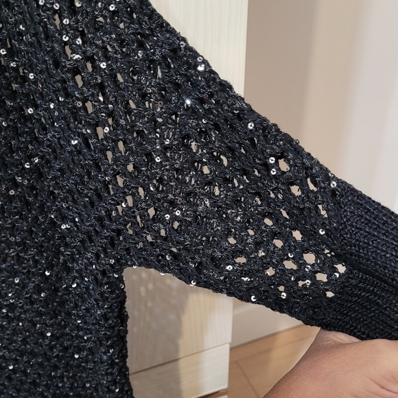 Beautiful Heidi Daus sweater. Brand New. XL size.  28 inch long - Picture 3 of 5